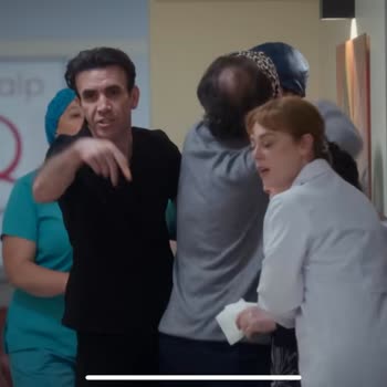 Show TV Dizi Eleştirisi: Sağlık Personeline Şiddetin Yansıtılması