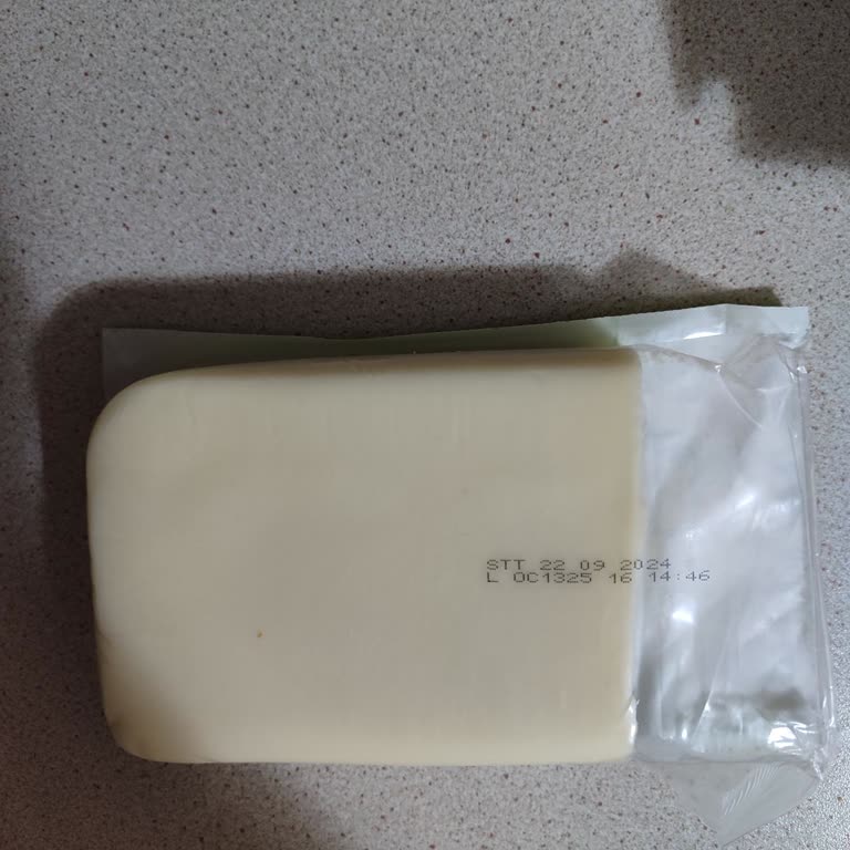 Teksüt Marka Kaşar Peynirinde Sarımsak Tadı Var