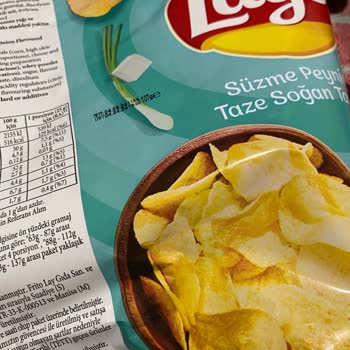 Lays Paketinin İçinden Çürük Patates Cipsi Çıkıyor