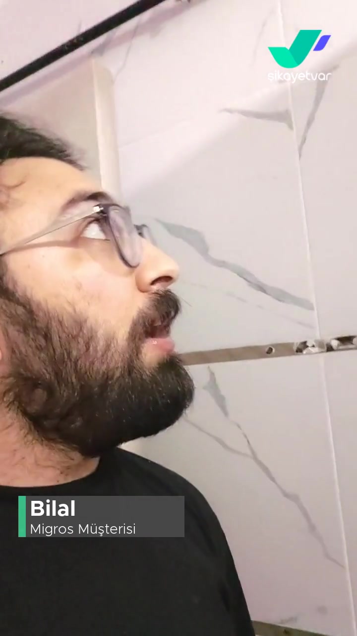 Migros'un Gece Yarısı Çalan Alarmları videonun kapak resmi