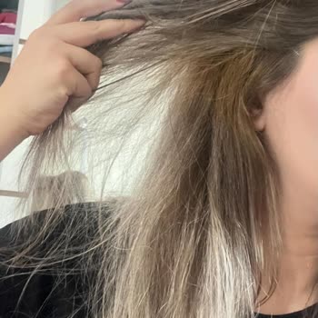 Beyaz Köşk Coiffeur (Ersin Pekdemir) Kuaförler Odasına Şikayet Edin!