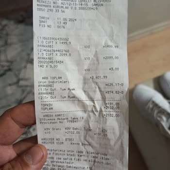 FLO Ayakkabı Denemeden Dolayı Tabanı Kirli Olan Ayakkabıyı Satın Aldık-Değişim Yok