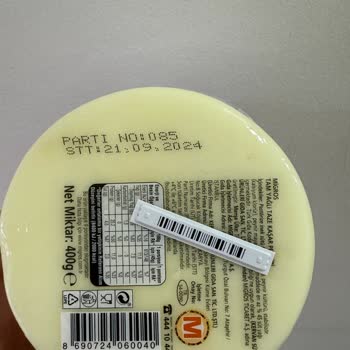 Migros Marka Kaşar Küflü Çıktı