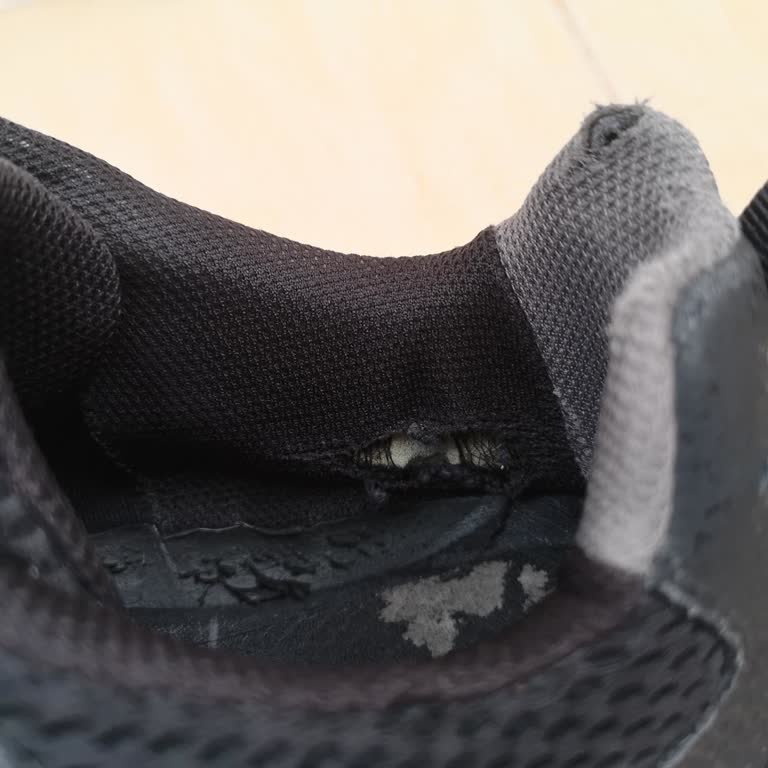 Skechers Kalitesiz Ürün Hayal Kırıklığı Yarattı