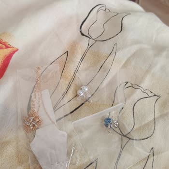 Silver Wanderlust İnsanları Yanıltıyor. Dikkat!