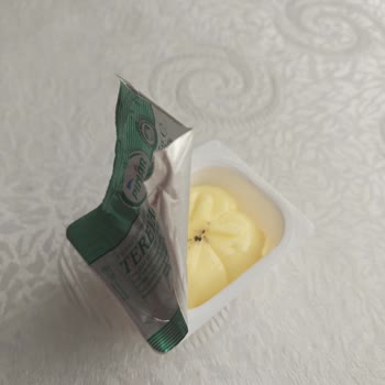 Pınar Et ve Süt Tereyağı Paketinde Beklenmedik Siyah Madde