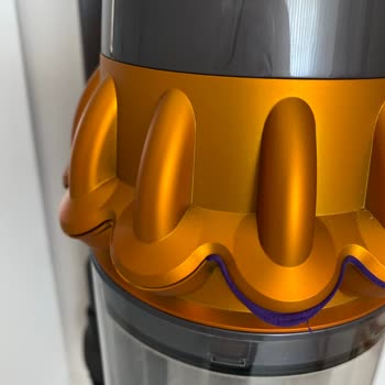 Dyson V15 Dikey Süpürge!
