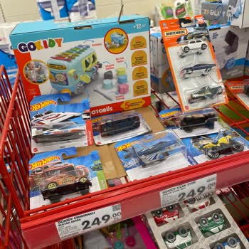 Şok Marketler Şokta Stokçu Çalışanlar