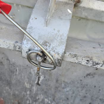 Gölbaşı Belediyesi Ağzı Açık Çöp Konteyneri Ankara Gölbaşı, Ballıkpınar Mah