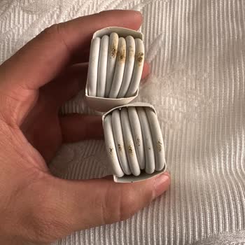 Gardrops Şekilde Müşterisinin Arkasında Değil