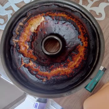 Hotpoint Indesit Fırınım Kekleri Kömüre Çeviriyor!