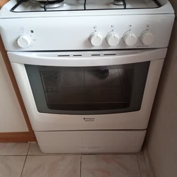 Hotpoint Indesit Fırınım Kekleri Kömüre Çeviriyor!