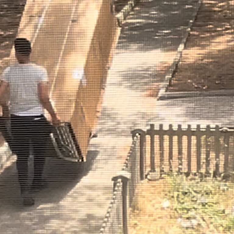 Siemens Ev Aletleri Teslimat Kabusu: Kapıdan Geçmeyen Buzdolabı Ve İlgisiz Servis