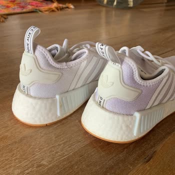 Sneaks Up Defolu Adidas Marka Ayakkabı Satışı