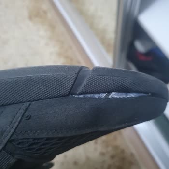 Slazenger Marka Mı? Görsellere Bakın Ve Karar Verin