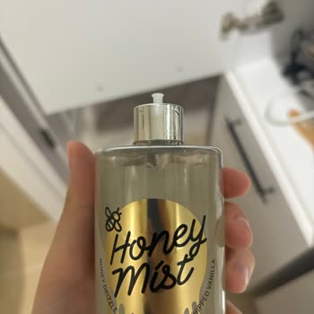 Victoria Secret's Başlık Eksik