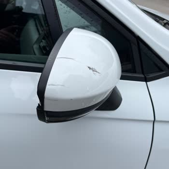 Zeplin Car Rental İkame Gelen Aracın Uygunsuzluğu