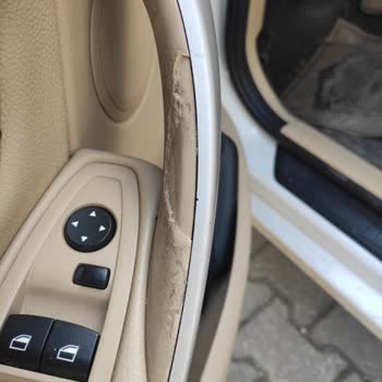 BMW Kapı Kolu Erimesi