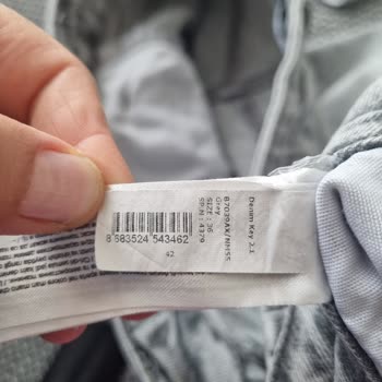 DeFacto 36 Beden Jean 40 Beden Oldu Ve Çuval Gibi Diz Yaptı