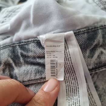 DeFacto 36 Beden Jean 40 Beden Oldu Ve Çuval Gibi Diz Yaptı