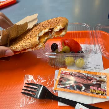 Köfteci Yusuf Tostu Güzel Gelmedi