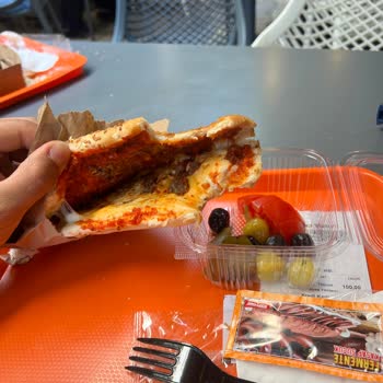 Köfteci Yusuf Tostu Güzel Gelmedi