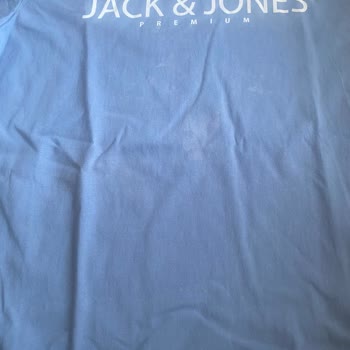 Jack & Jones 20 Yıllık Sadakatim Son Buldu: Kalitesiz Ürün Hayal Kırıklığı