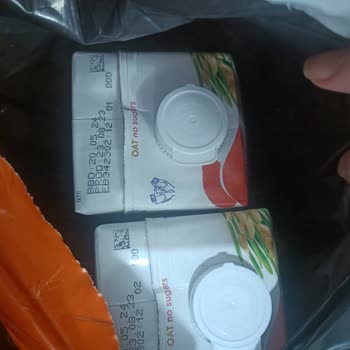 Satıcı Hepsiburada, Tarihi Geçmek Üzere Olan Sütleri Satıyor.