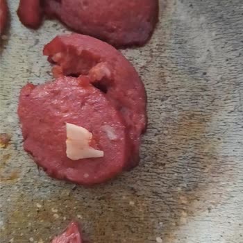 Ahmet İpek Sucukları Sucuk Değil Sakatat Ya Da Deri Yiyoruz