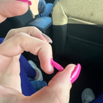 Beauteoz Güzellik Merkezi Protez Tırnak Sorunu Ve Müşteri Mağduriyeti