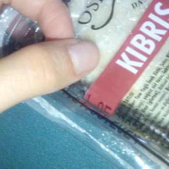 BİM Osmanoğlu Kıbrıs Tatlısı Küflenmiş