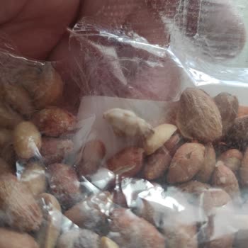 BİM Kalite Beklentisi Karşılanmadı: Emsal Kuruyemiş Hayal Kırıklığı