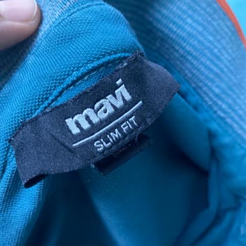 Mavi Erkek Tişörtü Pişmanlıktır