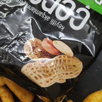 Çerezza Dev Fıstık Bayat Ve Birbirine Yapışık Geldi