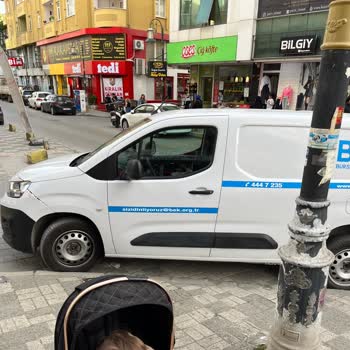 Bursa Ecza Kooperatifi Engelli Rampasına Park Yapılmaz