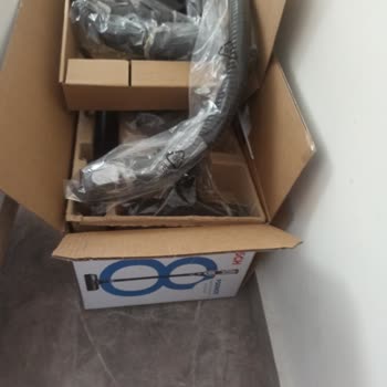 Media Markt LED Işıksız Ürün Sattı.