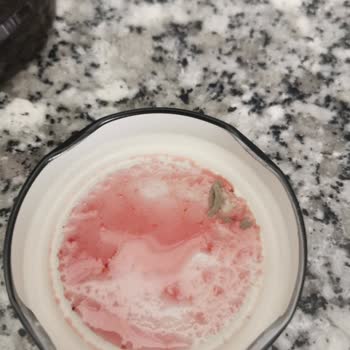 Şok Market Bol Tane Reçel Küf