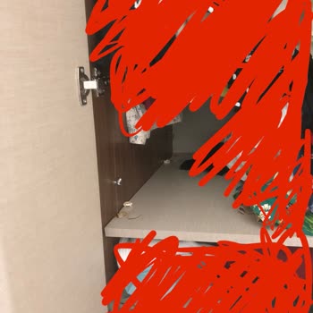 Kelebek Mobilya Kırılan Kıyafet Dolabı Rafı