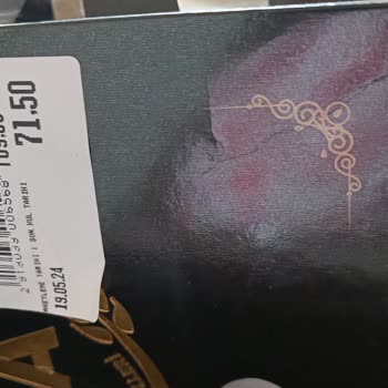 Gimsa Börekten Tel Çıktı