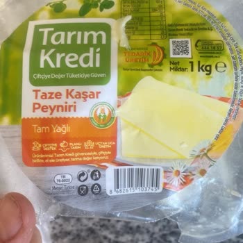Tarım Kredi Kooperatif Market Taze Kaşar Peynirden Çıkan Kıl