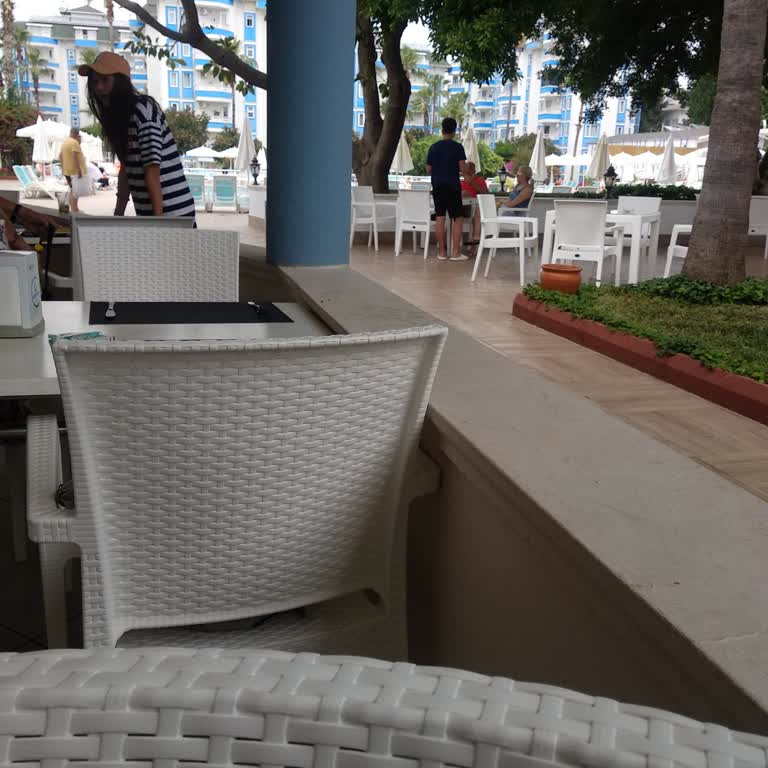 The Garden Beach Hotel Alanya Konaklı'daki Otelde Yaşanan Hizmet Sorunları