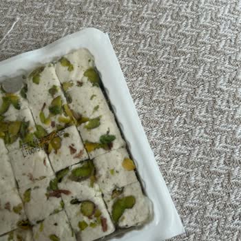 Miskos Helva Miskos Çekme Helva İçerisinden Saç Çıktı.