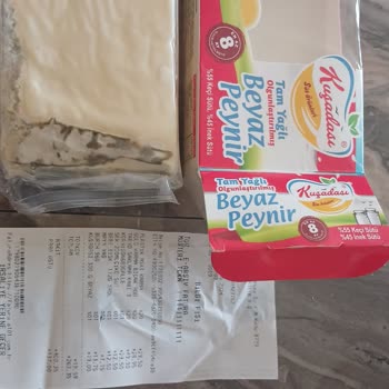 Kuşadası Süt Ürünleri A101 Küflü Peynir Satıyor