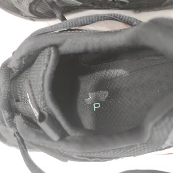 Skechers Ürünün Arkasında Durmuyor!