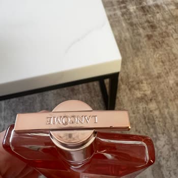 Kağan Parfümeri Gelen Parfümden Şüpheliyim