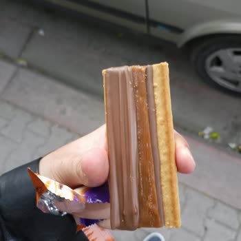 Ülker Alpella Harby Yarım Dolgulu Ürün