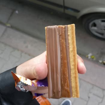 Ülker Alpella Harby Yarım Dolgulu Ürün