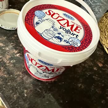 BİM Yoğurttan Küf Çıktı