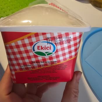 Ekici Peynir Kutusu Açılmadan Şişmiş