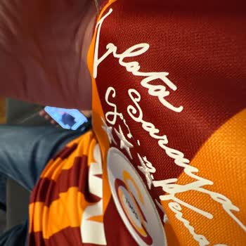 Nike GS 100. Yıl Forması Baskısı İlk Kullanımda Sökülmeye Başladı